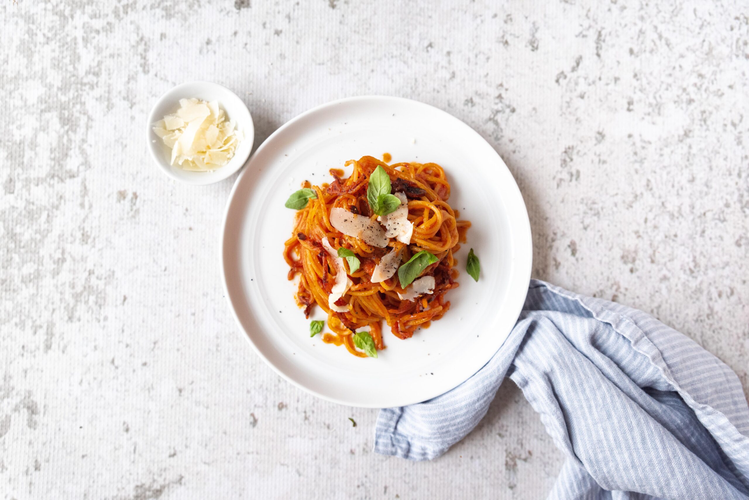 Spicy Charred Spaghetti
