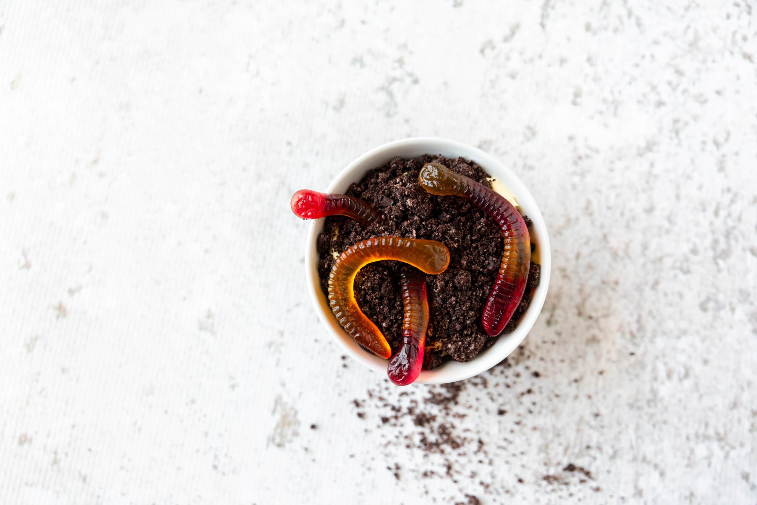 Cookies & Cream Dirt Dessert